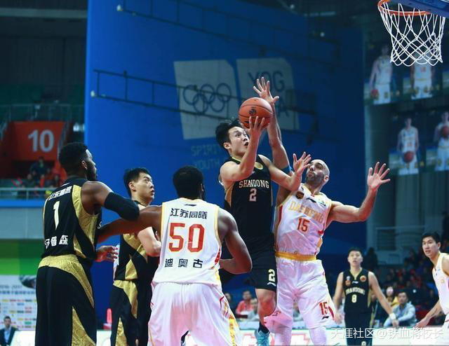 街头篮球小前锋技能 中国篮球出了个名字四个字的NBA级别小前锋 第1张