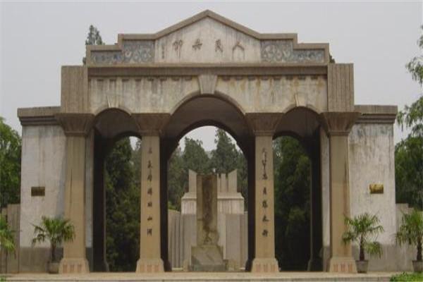 中国烈士陵园排名地址（全国闻名十大烈士陵园之一） 第2张