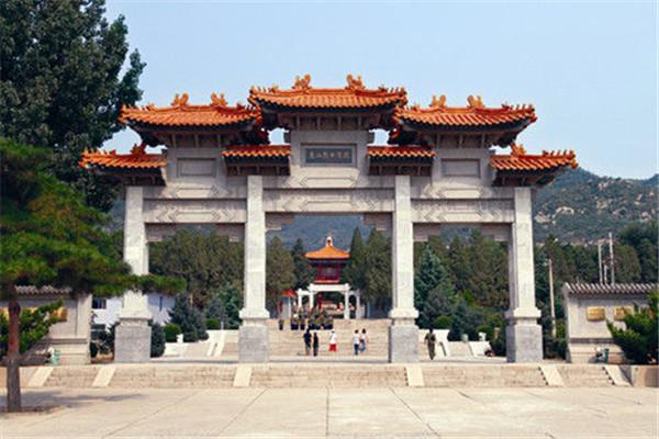 中国烈士陵园排名地址（全国闻名十大烈士陵园之一） 第4张