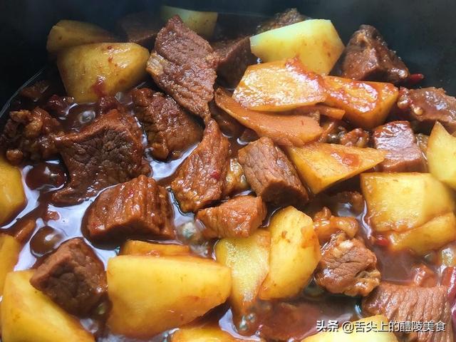 红烧牛肉土豆怎么做好吃又简单 土豆红烧牛肉的做法和配料  第5张