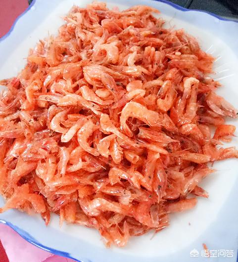怎么炸小河虾比较好吃 炸小虾的家常做法分享 第4张