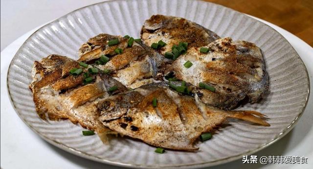 平鱼怎么做好吃 平鱼的家常做法分享 第2张