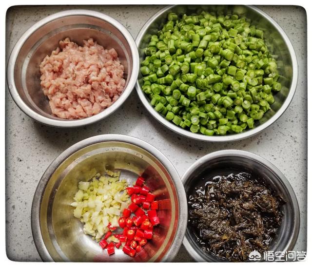榄菜四季豆的制作过程是什么 橄榄菜四季豆炒肉末的做法分享 第5张