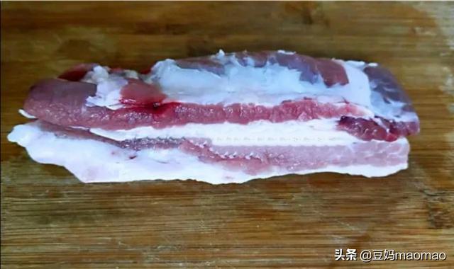 台湾卤肉饭的卤肉怎么做好吃（台湾卤肉做法及配料） 第2张
