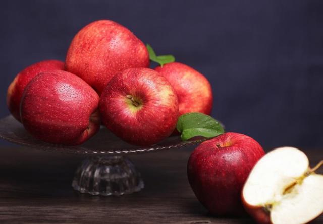 坚持每天吃一个苹果，胃病能好起来吗？ 第1张