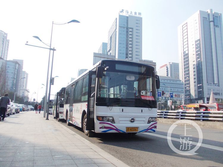 重庆公共交通车（重庆公共交通车坠江事变） 第9张