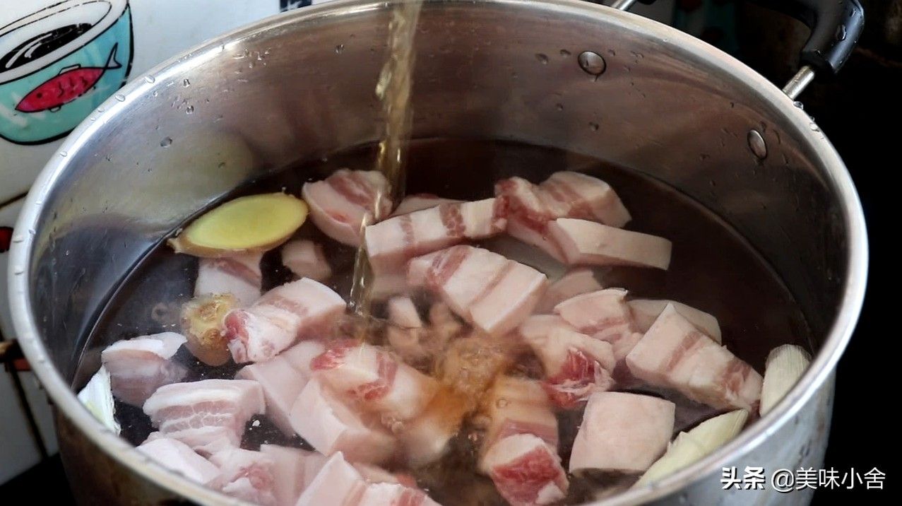 红烧肉做法（家庭红烧肉的简单做法） 第2张